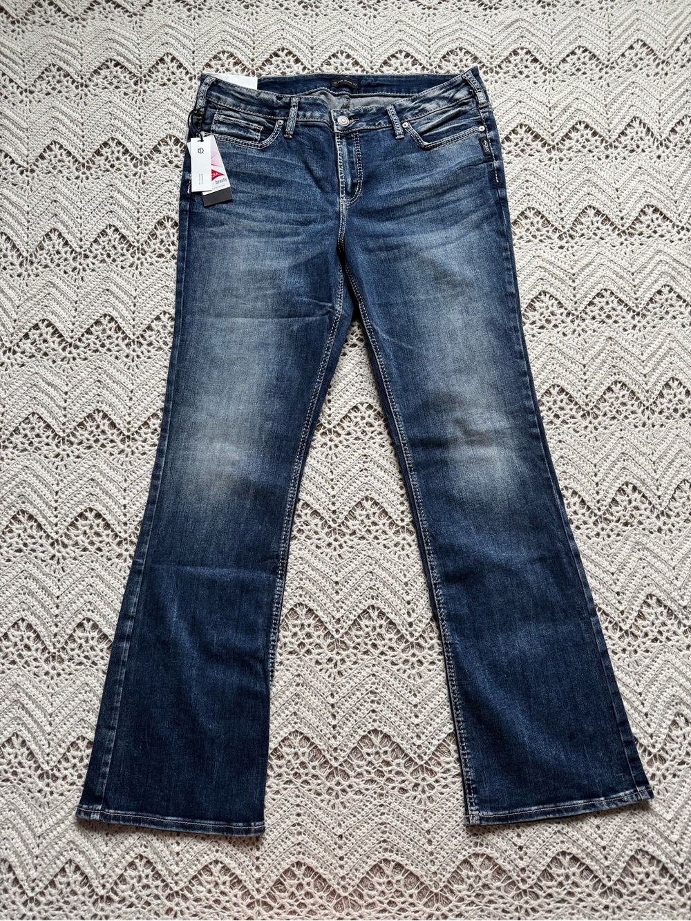 NWT Silver Jeans Women’s Slim Bootcut Mid Rise Size 14 Blue Jeans Country Flare